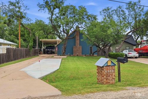 2570 Sleepy Hollow Rd, San Angelo, TX, 76904-7877 | Card Image