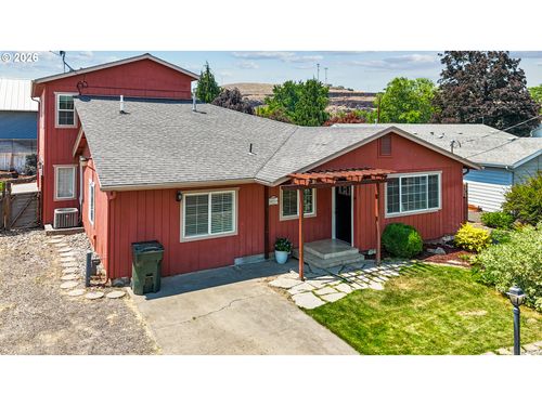 575 Sw Birch St, Pilot Rock, OR, 97868-6694 | Card Image