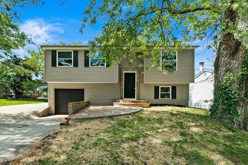 2606 Blue Rock Blvd, Grove City, OH, 43123-1108 | Card Image