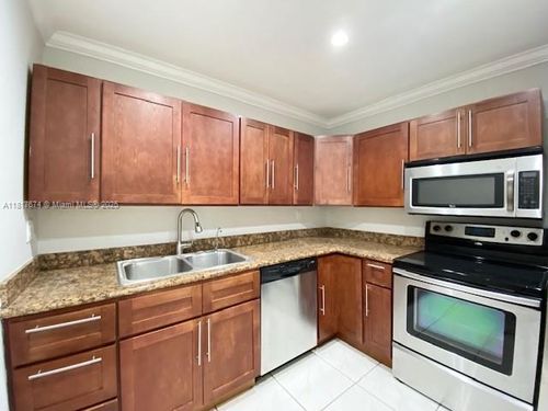 apt-209-201 180th Dr, Sunny Isles Beach, FL, 33160-2728 | Card Image