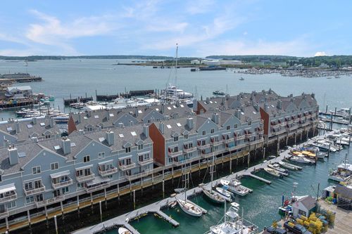 512-512 Chandlers Wharf, Portland, ME, 04101-4655 | Card Image