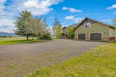 13845 Williams Road, House other with 4 bedrooms, 3 bathrooms and 4 parking in McCall ID | Image 2