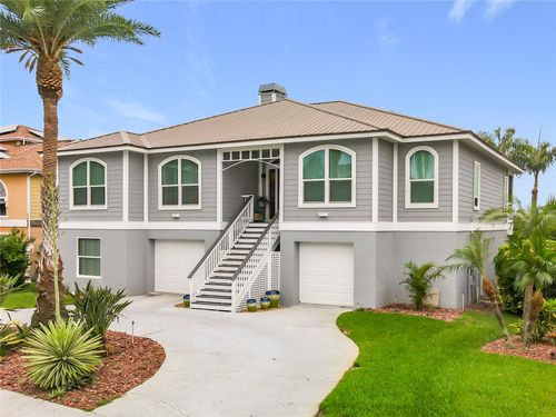 2021 North Pointe Alexis Drive, TARPON SPRINGS, FL, 34689 | Card Image