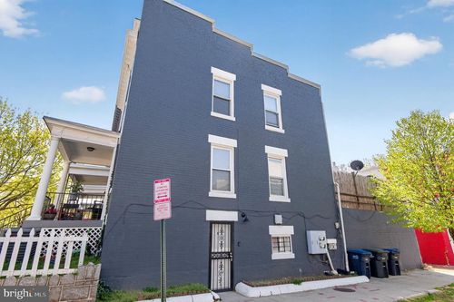 141 Uhland Ter Ne, WASHINGTON, DC, 20002-1321 | Card Image