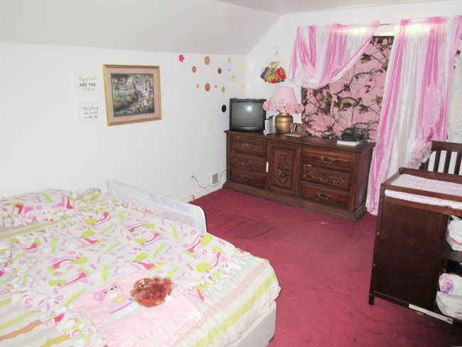 19701 Karr Rd, House other with 4 bedrooms, 2 bathrooms and null parking in Sumpter Twp MI | Image 15