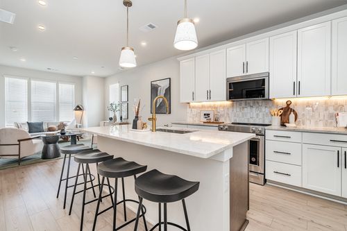 130 Zola Aly, Nashville, TN, 37209 | Card Image