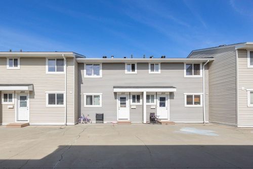 207-600 Signal Road, Fort Mcmurray, AB, T9H4S6 | Card Image