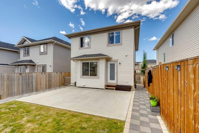 803 Taradale Dr Ne, House detached with 4 bedrooms, 3 bathrooms and 3 parking in Calgary AB | Image 33