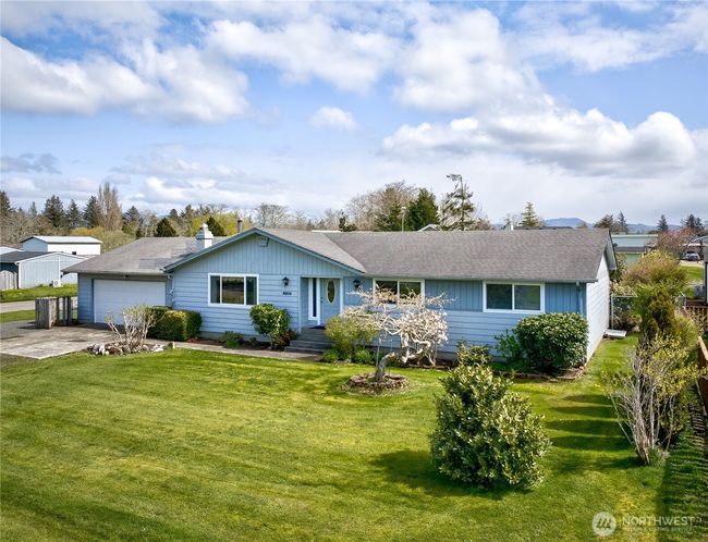 Well maintained home located by the Ilwaco Airport in Vandalia. A quiet little bedroom community outside Ilwaco. This 3-bedroom 2-bath home has an attached apartment or ADU with 2- Bedrooms and a Full Bath. Perfect for renting or communal living. | Image 6