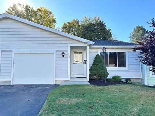 207 Greenway Blvd, Churchville, NY, 14428-9215 | Card Image