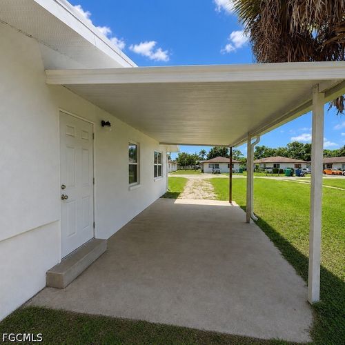 559 Wood Ave, FORT MYERS, FL, 33905-3509 | Card Image