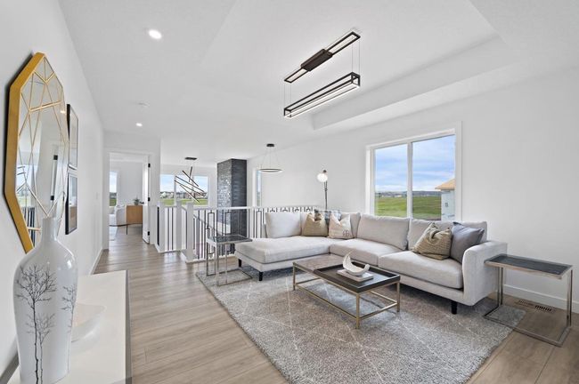 136 Carringvue Pl Nw, House other with 3 bedrooms, 3 bathrooms and 4 parking in Calgary AB | Image 25