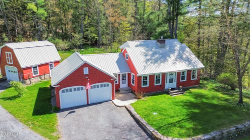 192 Steele Ave Ext, Gloversville, NY, 12078-5710 | Card Image