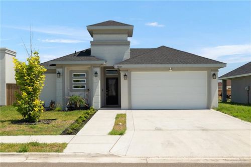 1421 W Franklin Ave, Alton, TX, 78573-1923 | Card Image