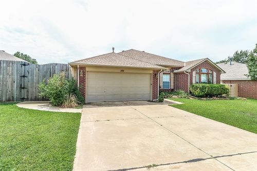 504 Nw 174th St, Edmond, OK, 73012-6789 | Card Image