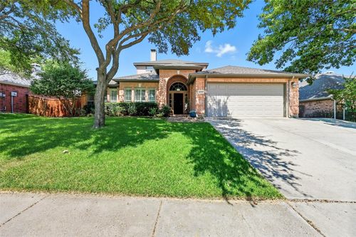 2208 Cheshire Dr, Flower Mound, TX, 75028-2677 | Card Image