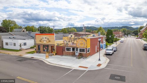 106 2nd St E, Wabasha, MN, 55981-1440 | Card Image