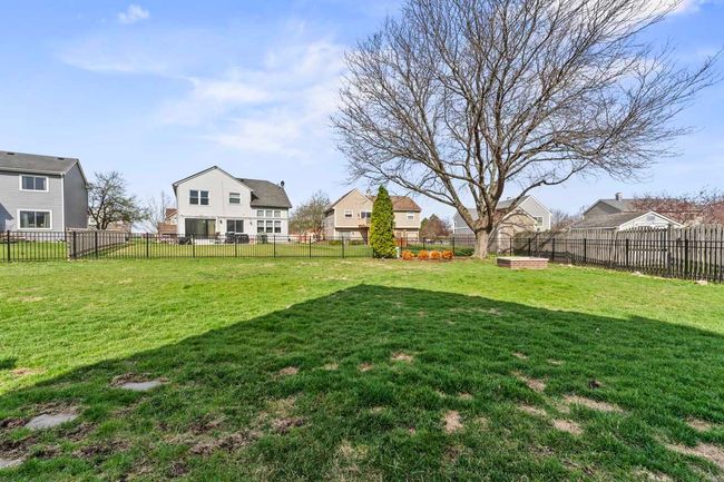 1396 Newcastle Ct, House other with 3 bedrooms, 3 bathrooms and 2 parking in Bartlett IL | Image 34