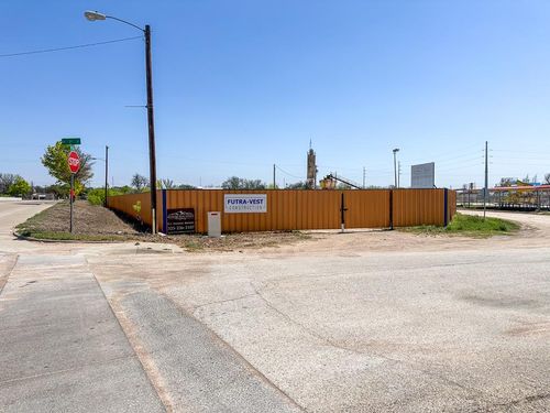 404 Sutton St, Sonora, TX, 76950 | Card Image