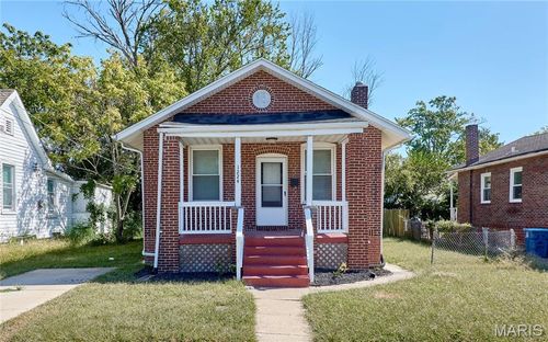 1224 Griefield Pl, Saint Louis, MO, 63133-1437 | Card Image