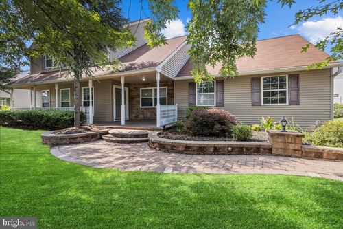 61 Olympia Ln, Sicklerville, NJ, 08081-4017 | Card Image