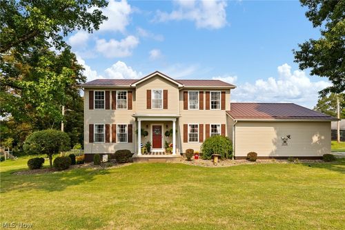 71320 Sharon Rd, Bridgeport, OH, 43912-8718 | Card Image