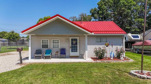 12 E Sunnydale Dr, Huntington, IN, 46750-3948 | Card Image