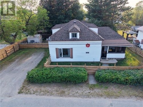 415 Wood St, Espanola, ON, P5E1M5 | Card Image