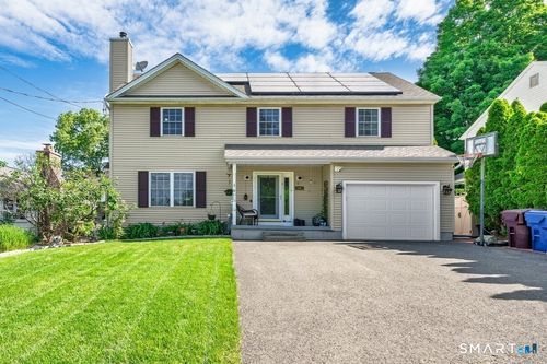 14 Lincoln St, Unionville, CT, 06085-1344 | Card Image