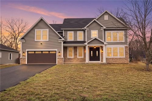 8 Nightfrost Ln, Henrietta, NY, 14467-9163 | Card Image