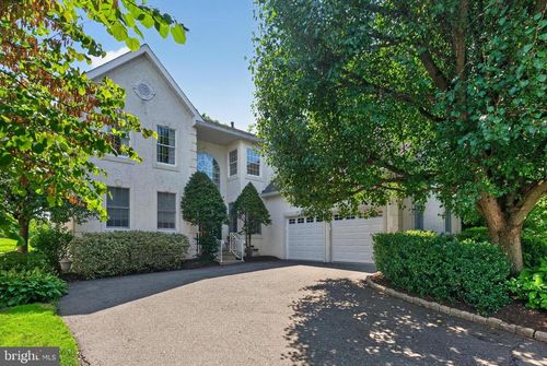 135 Augusta Dr, MOORESTOWN, NJ, 08057-3981 | Card Image