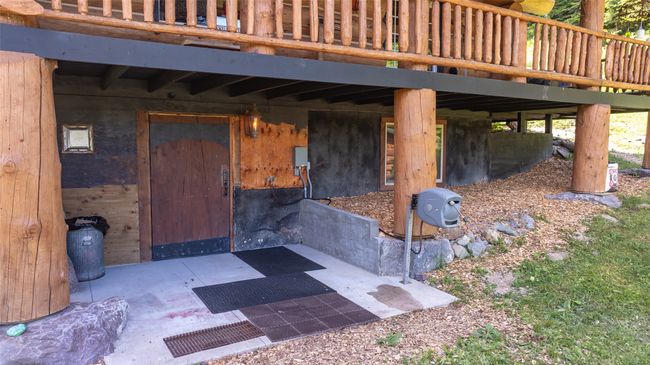 Property entrance featuring a deck | Image 68