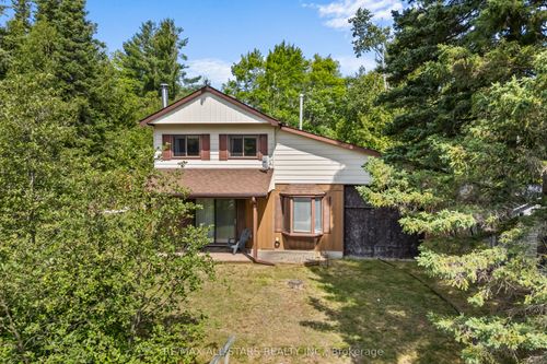 29 Aspen Dr, Fenelon Falls, ON, K0M1N0 | Card Image