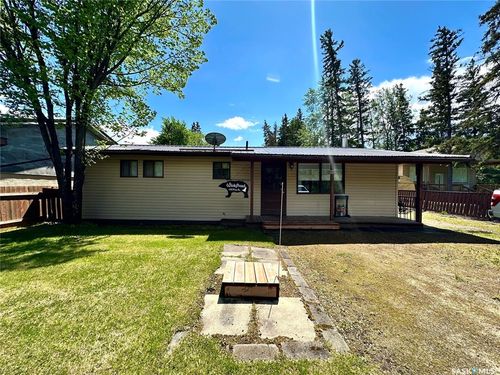 122 Pine St, Chitek Lake, SK, S0J0L0 | Card Image