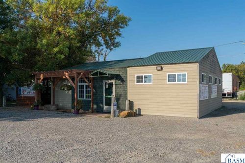 204 1st Ave, Pemberton, MN, 56078-4404 | Card Image