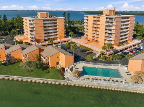505-7430 Sunshine Skyway Ln S, St Petersburg, FL, 33711-4982 | Card Image