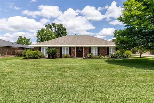 4517 W Quail Hollow Drive, Lake Charles, LA, 70605 | Card Image