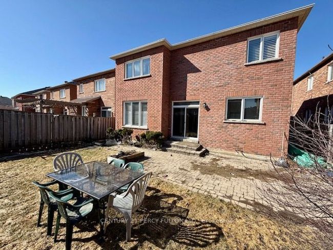 17 Ambercroft St, House other with 5 bedrooms, 4 bathrooms and 2 parking in Markham ON | Image 42