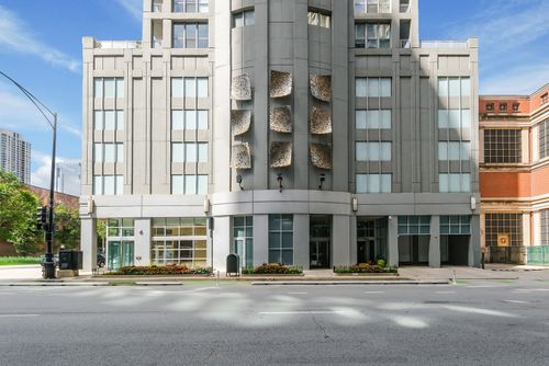 1501-600 Dearborn St, Chicago, IL, 60654-6298 | Card Image