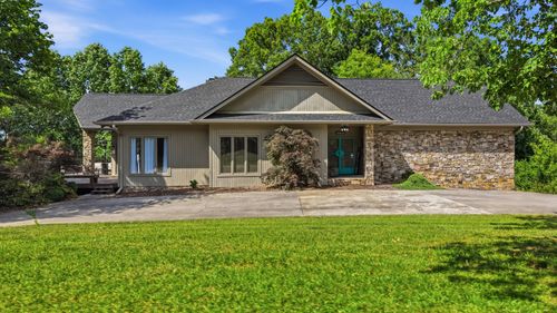 401 Pine Bluff Dr, Chattanooga, TN, 37412 | Card Image