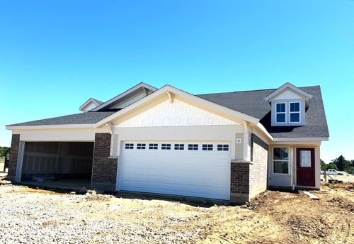 1b-8402 Pickerington Ridge Dr, Pickerington, OH, 43147-7948 | Card Image