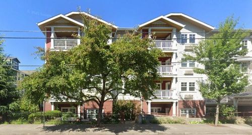 2850 Marine Dr, Astoria, OR, 97103-2808 | Card Image