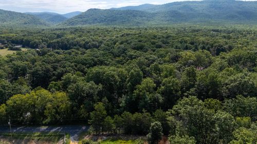 1 Trayfoot Rd, GROTTOES, VA, 24441 | Card Image