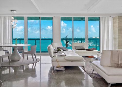 804-10 Venetian Way, Miami Beach, FL, 33139-8827 | Card Image