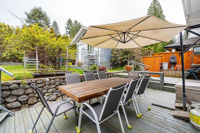 732 Handsworth Road, House other with 4 bedrooms, 2 bathrooms and 2 parking in North Vancouver BC | Image 15