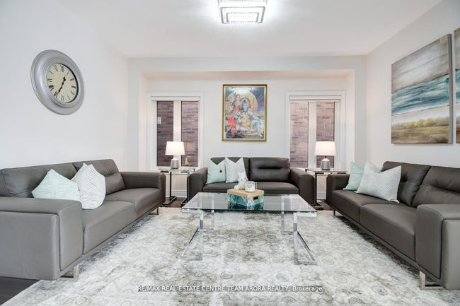 38 Rosewell Cres, House other with 8 bedrooms, 6 bathrooms and 4 parking in Georgetown ON | Image 7