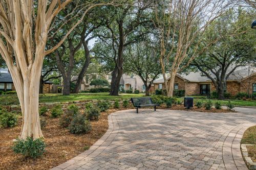 4020 Morman Ln, Addison, TX, 75001-4901 | Card Image