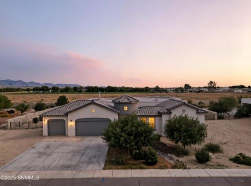 191 Plymouth Rock Rd, Las Cruces, NM, 88007-6202 | Card Image