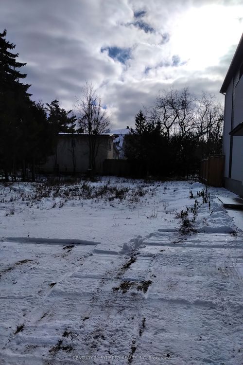 1544 Kilborn Ave, Ottawa, ON, K1H6M3 | Card Image