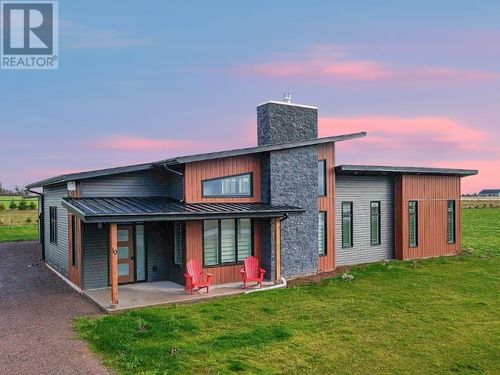 10 Riverview Dr, Cape Traverse, PE, C0B1X0 | Card Image